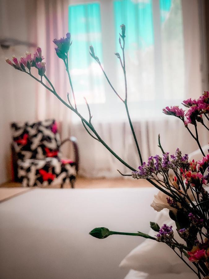 Kiki & Luky Family Apartment By Prague Castle Buitenkant foto